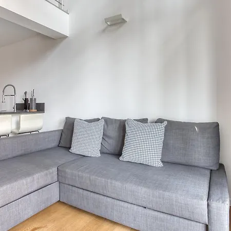Apartment Just Urban - Spacious And Bright Loft - Fondazione Prada *
