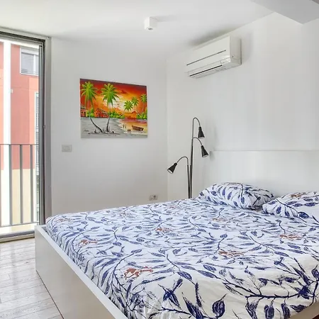Just Urban - Spacious And Bright Loft - Fondazione Prada *