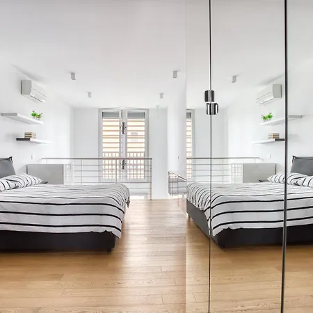 Apartment Just Urban - Spacious And Bright Loft - Fondazione Prada *