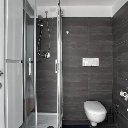 Apartment Just Urban - Spacious And Bright Loft - Fondazione Prada