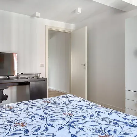 Apartment Just Urban - Spacious And Bright Loft - Fondazione Prada