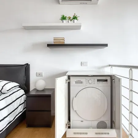 Apartment Just Urban - Spacious And Bright Loft - Fondazione Prada Milan